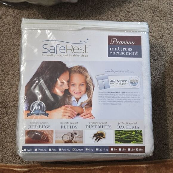 SafeRest Mattress Protector - Picture 7 of 7